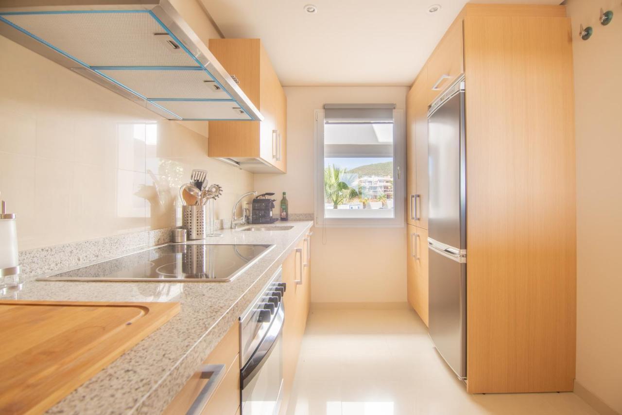 2237-Modern Apt With Private Beach Estepona Ngoại thất bức ảnh