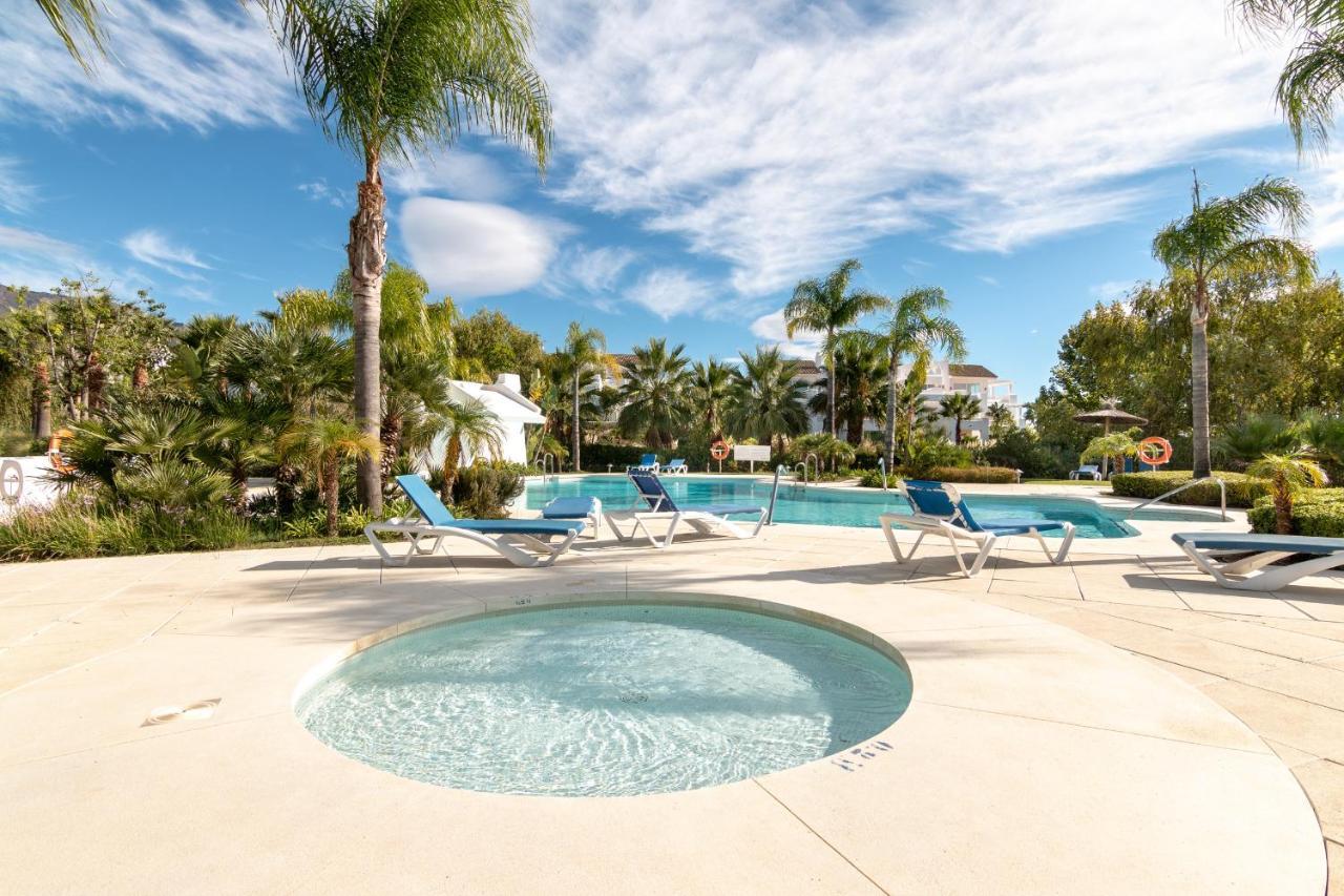2237-Modern Apt With Private Beach Estepona Ngoại thất bức ảnh